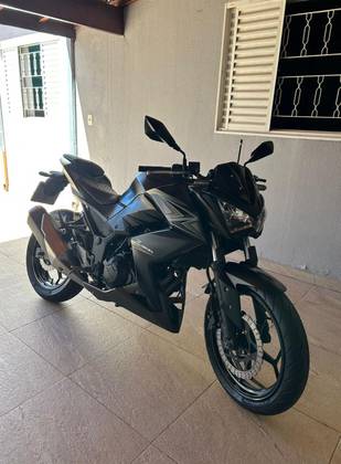 KAWASAKI Z300 KAWASAKI Z300